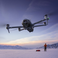 DJI Mavic 4
